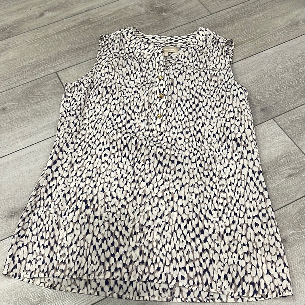 Banana republic dressy top